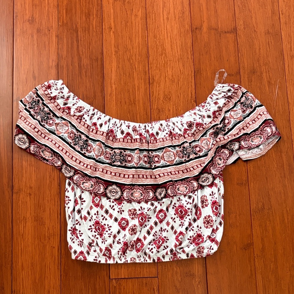 Francesca's Collections Off-Shoulder Top - Red and Black